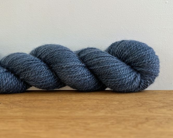 Hoofdbeeld Angora - saffier